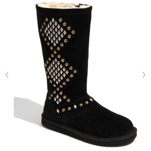 Black Tall Uggs Boots